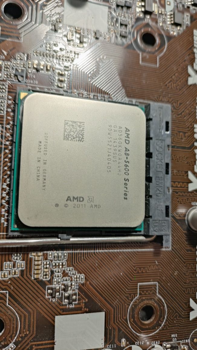 Płyta główna FM2A55M-HD+ AMD A8 5600 4GB DDR3 GPU 2GB