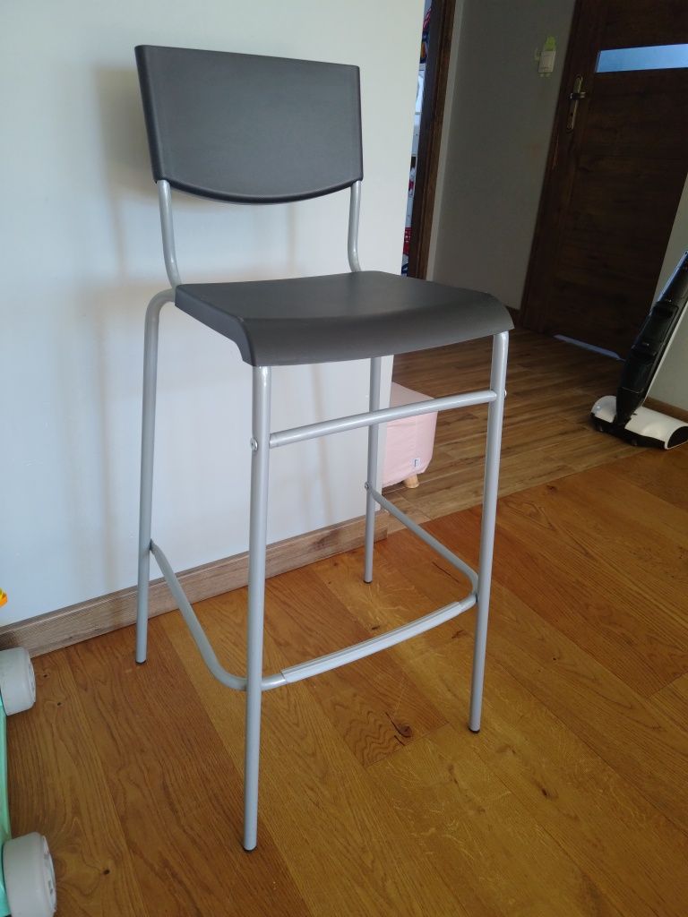 Krzesło barowe ikea
