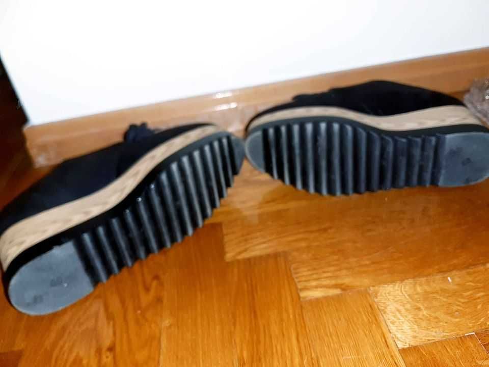 Sapato preto nº38