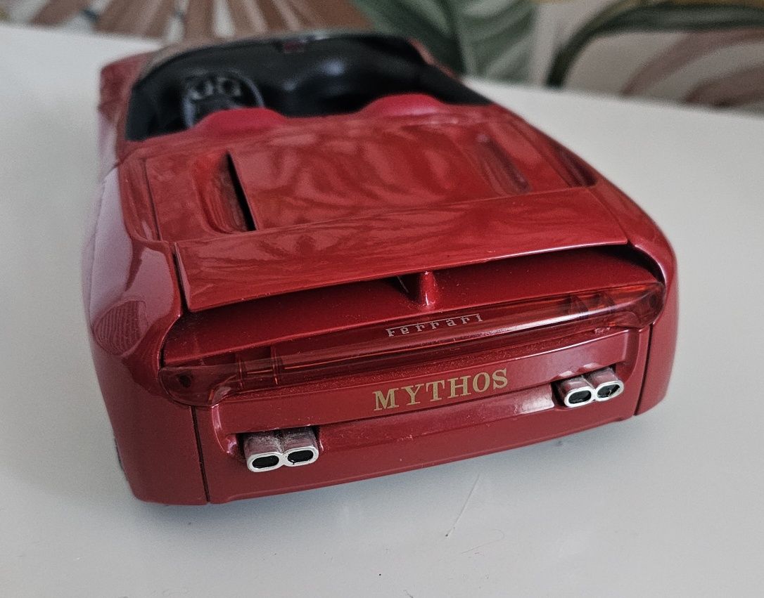 Ferrari Mythos model 1:18 miniaturka