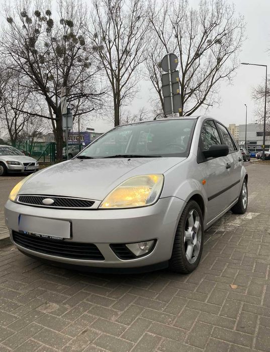 Wynajem aut miejskich od 35 zł doba - atrakcyjne ceny i warunki! 24/7