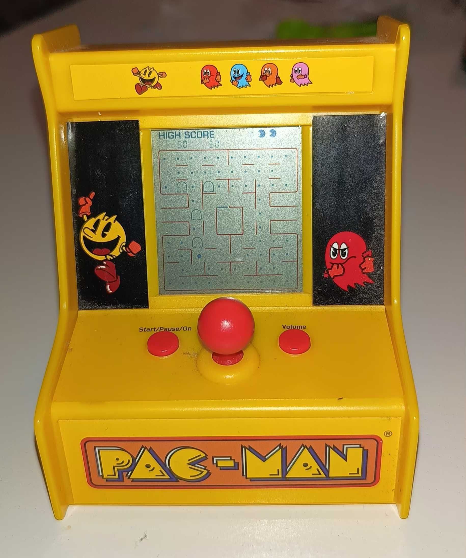 Pacman mini automat do gry firmy Fizz Creations.