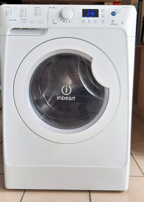 Пральна машина Indesit