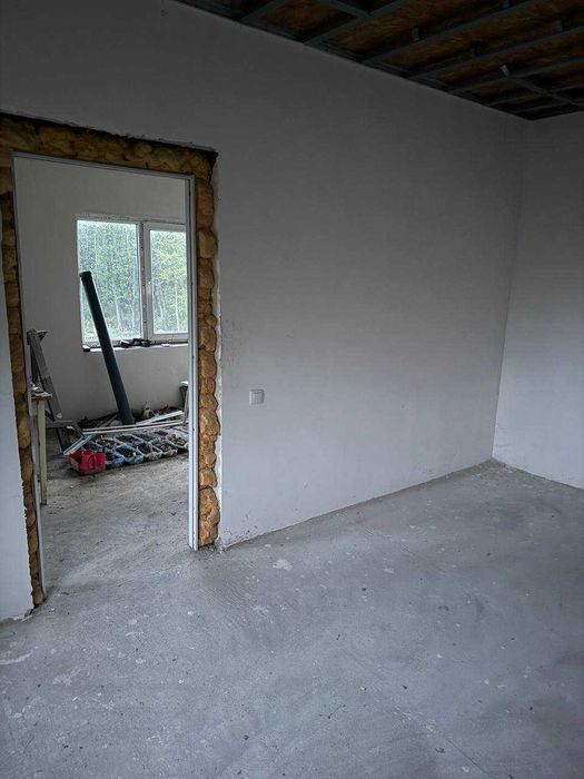 Просторий будинок! 100м2 - 6соток! Чорнові зроблені! Є Гараж!