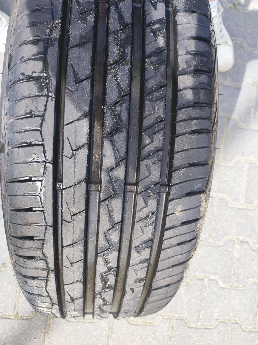 Felgi z oponami letnimi 205/55 R16