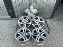 Диски Chrysler R18 5x115 7,5J ET24 ЦО 71.5мм 300 300C Lancia Thema