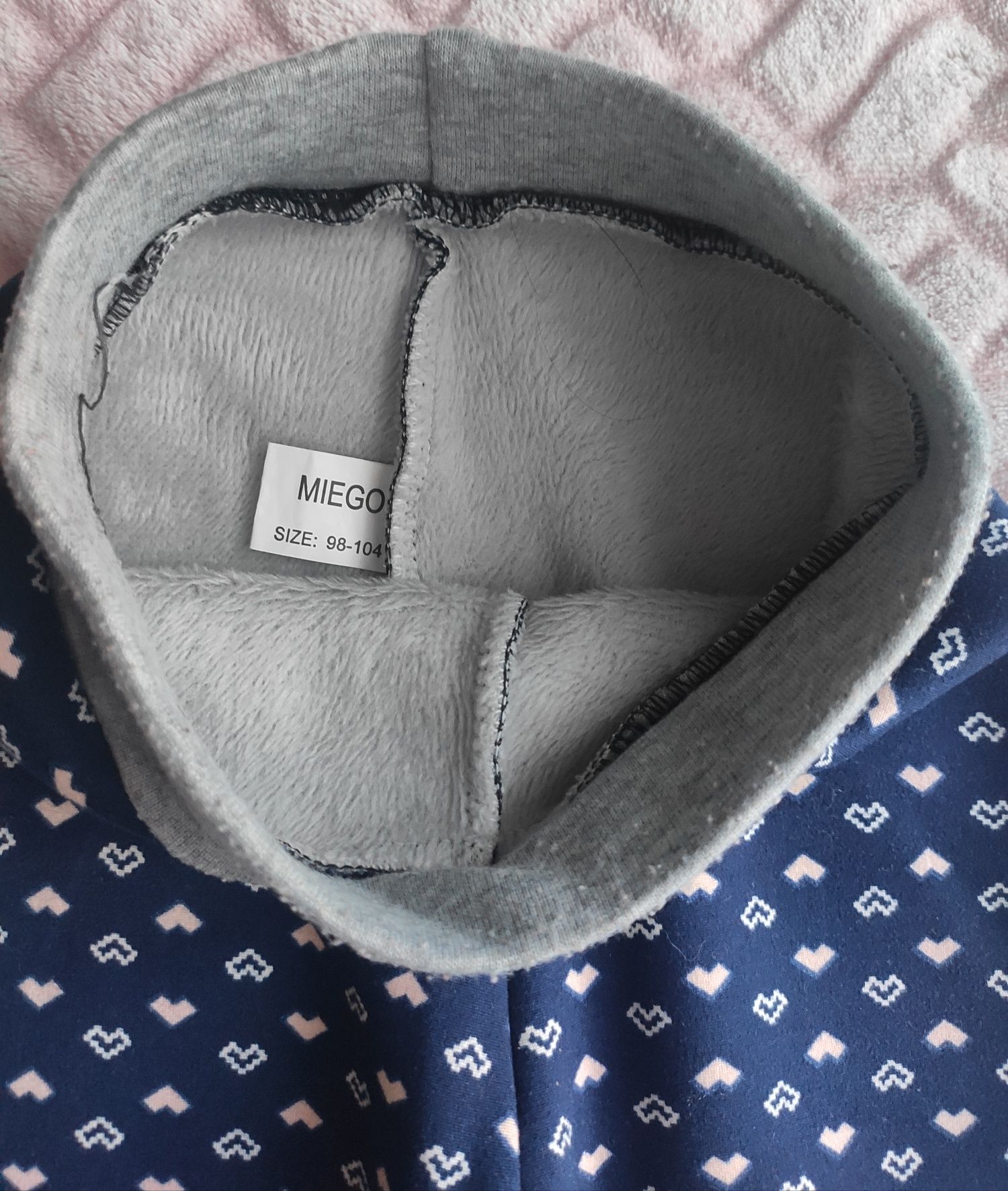Legginsy ocieplane w serduszka 98/104