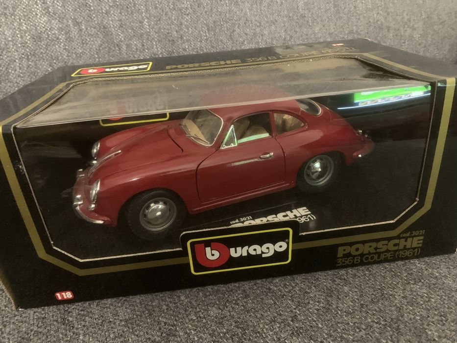 Model Bburago Porsche 356 B 1:18 z pudełkiem