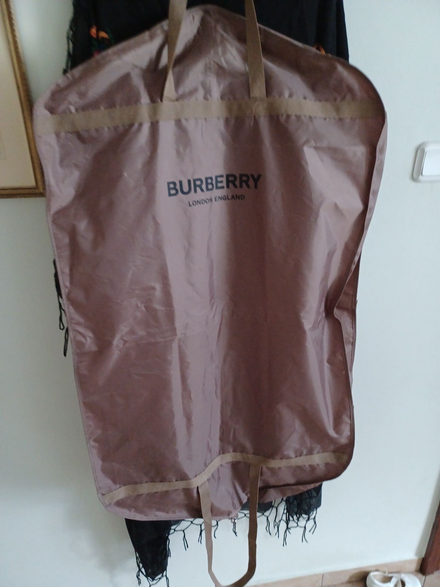 Burberry worek podróżny na garnitur płaszczyk koszule