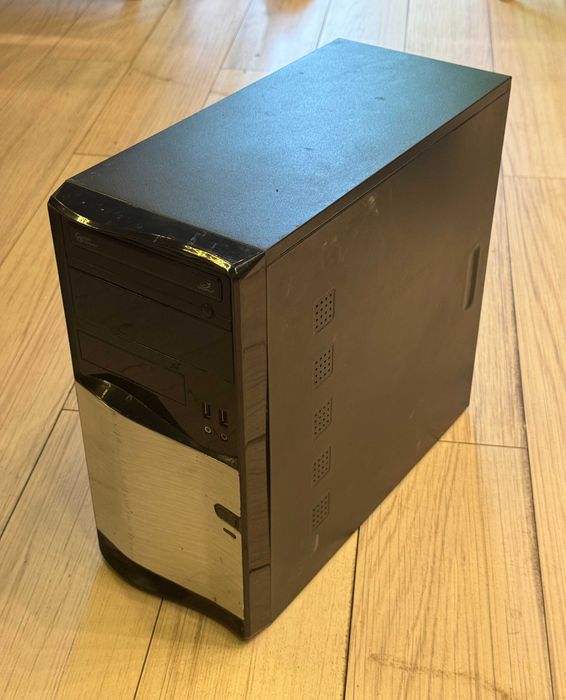 Desktop, computador de secretária