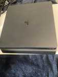 Konsola Playstation 4