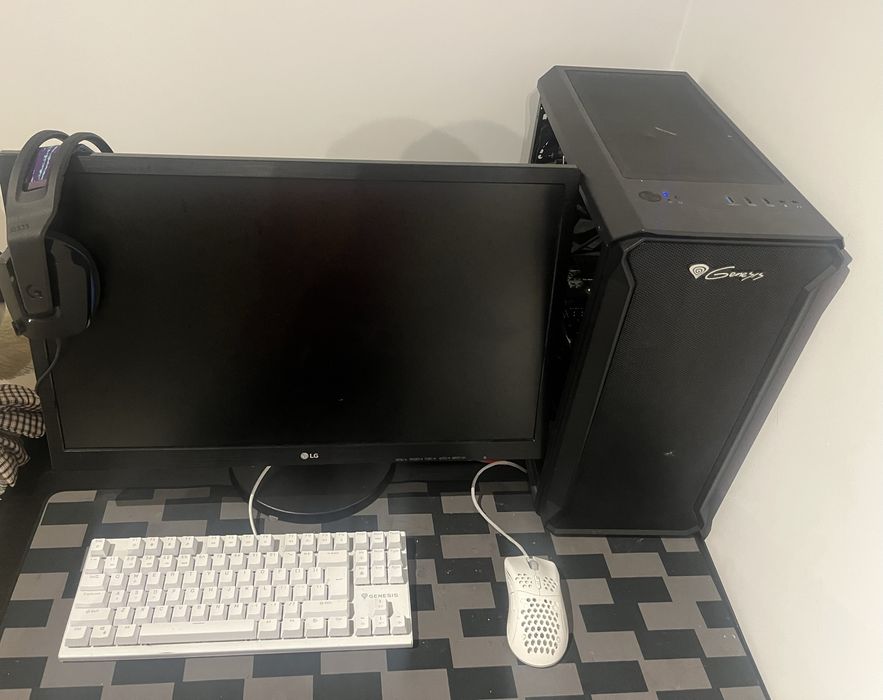 Kompiter gamingowy i5-9600KF/GTX 1070/16GB/SSD 512GB+MONITOR LG/zestaw