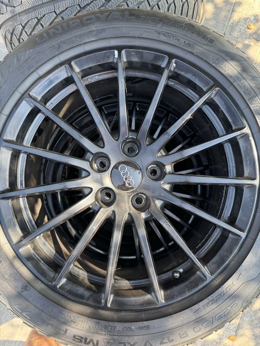 Диски audi R17 з резиною 225/50