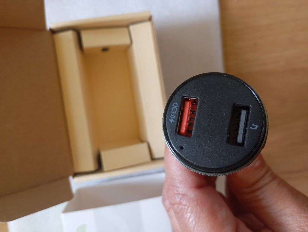 Bezprzewodowy Zestaw Samochodowy ZeaLife C57 - Ładowarka QC3.0, Hands-