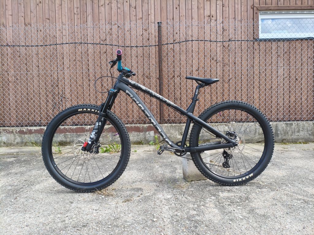 Rower Dartmoor Hornet L 27.5 2023 Custom, FOX Raceface Enduro Freeride