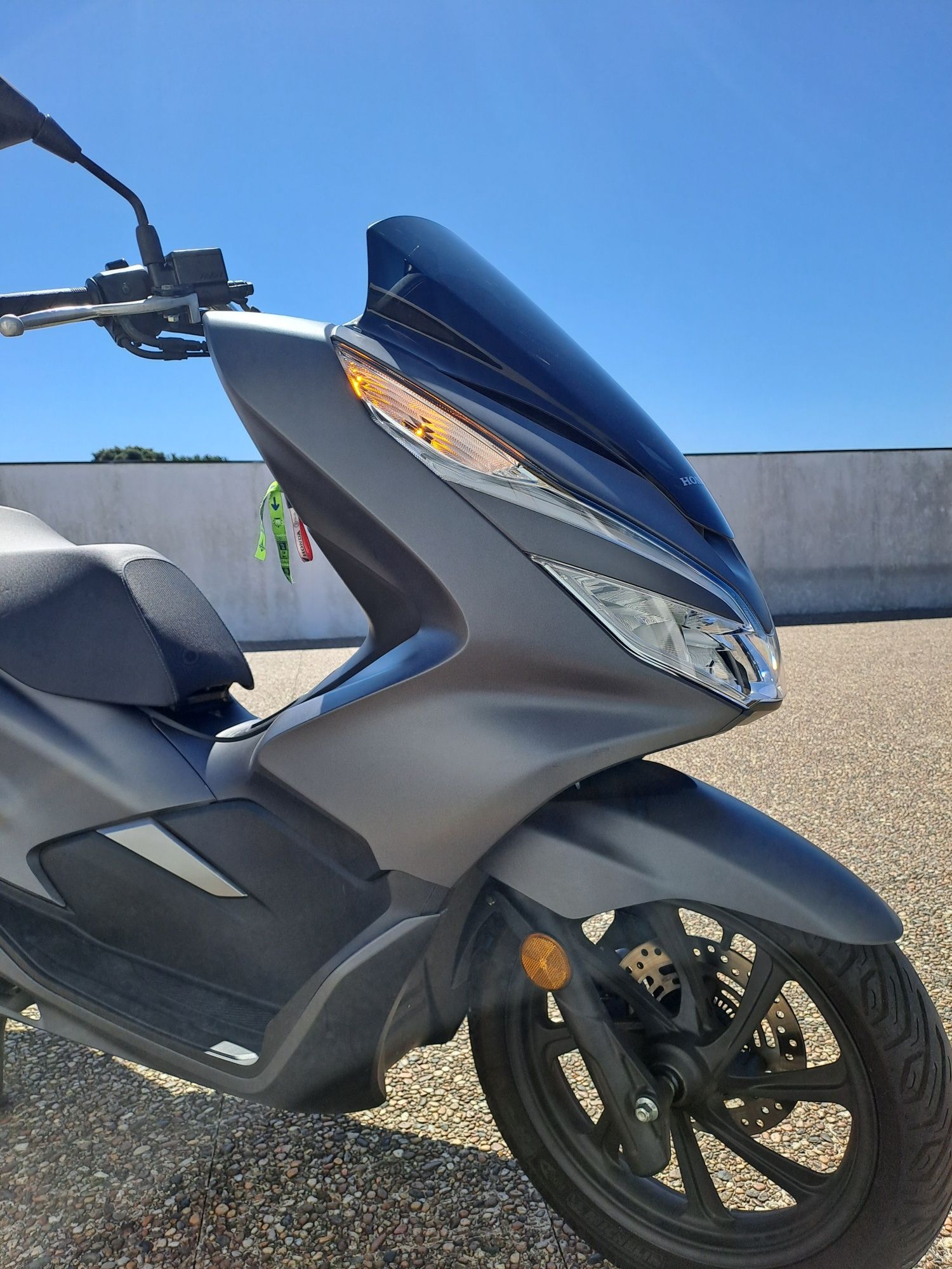 Vendo Honda PCX 125 como nova