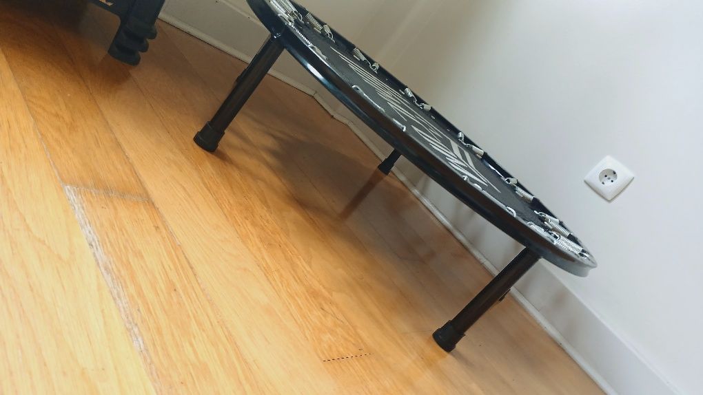 Mini trampolim marca Homcom