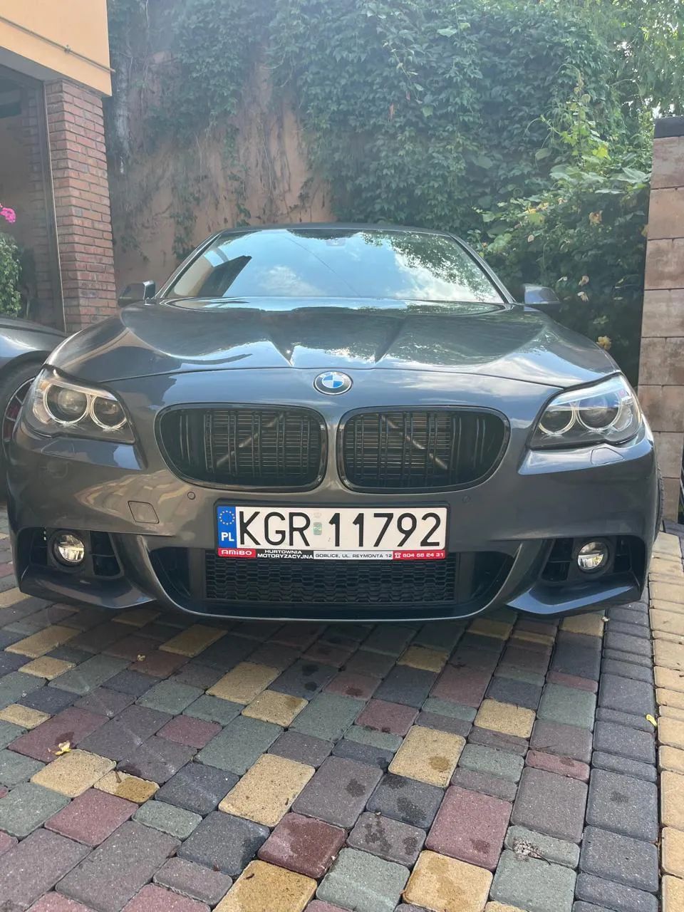 BMW Seria 5 BMW 530xd f11 lift super stan szwajcaria oryginalny przebieg xdrive