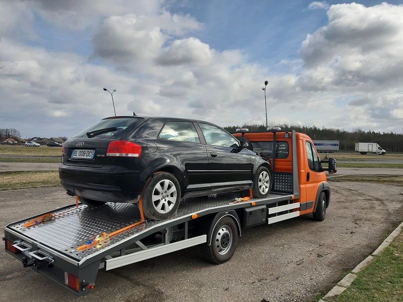 Autolaweta wynajem laweta wypożyczalnia pomoc drogowa przewóz