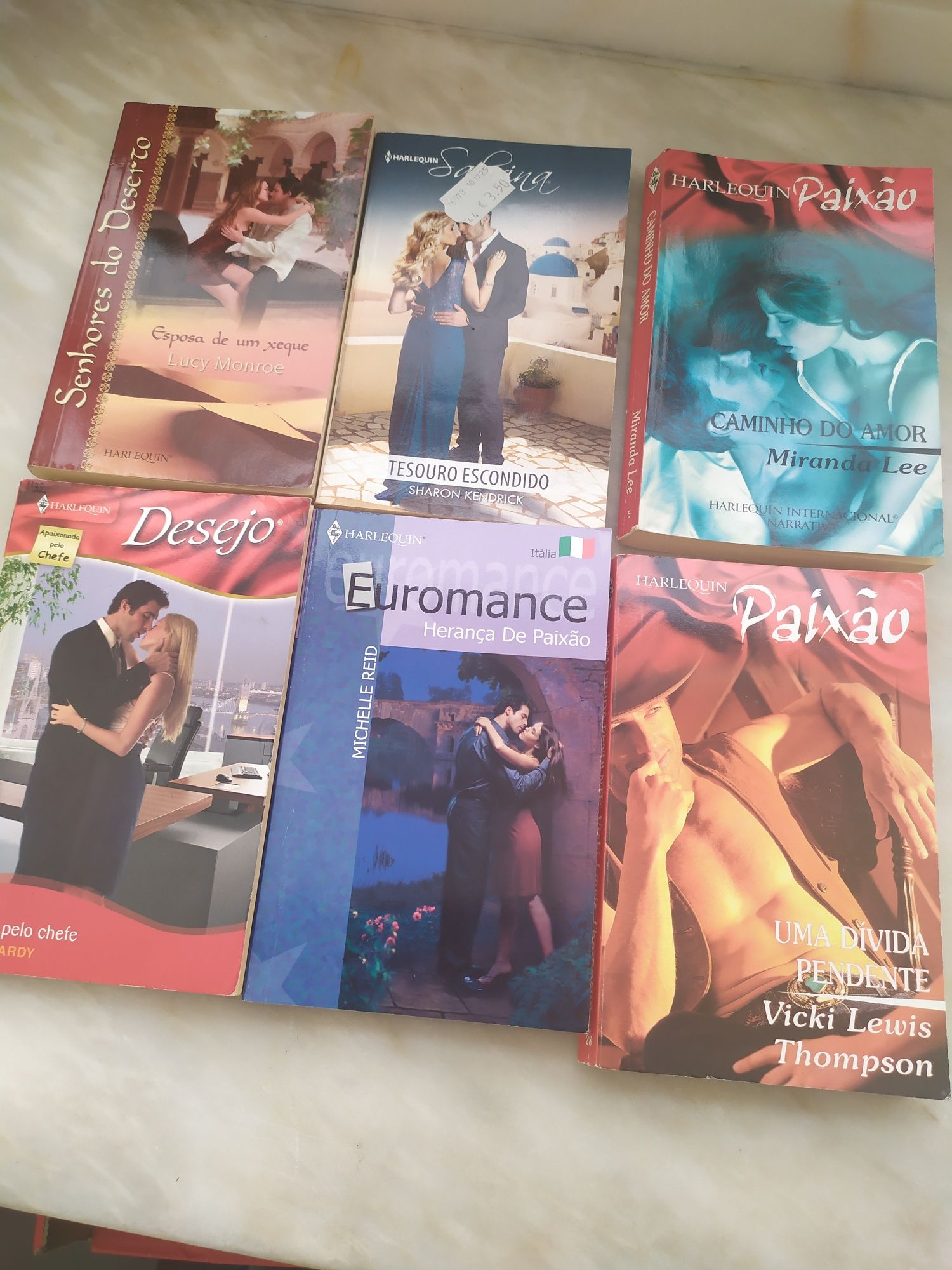 Livros para venda Romances de Sabrina -Bianca -Paixao e outros.