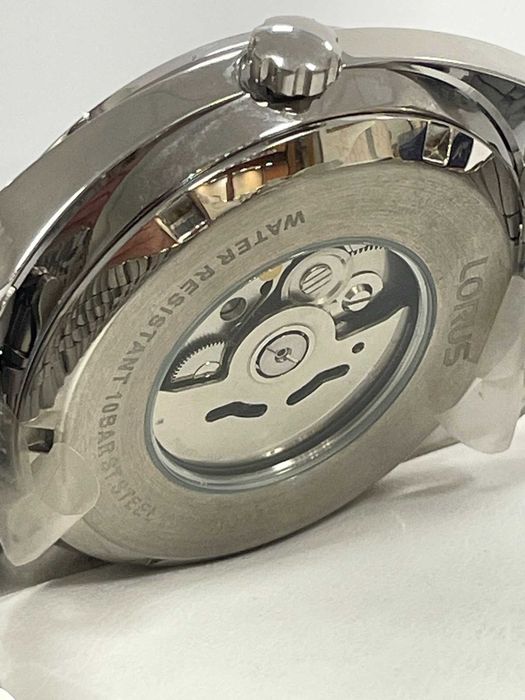 Relógio Lorus Automático - 43mm - Novo c/ garantia