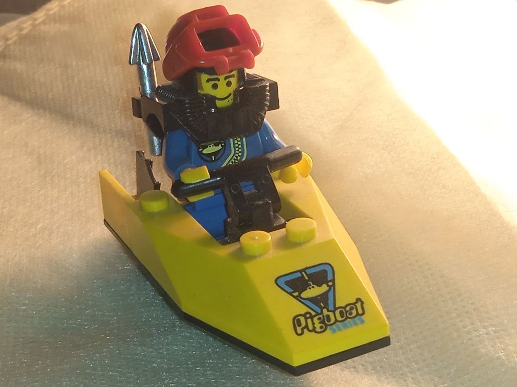 Лего набір катер