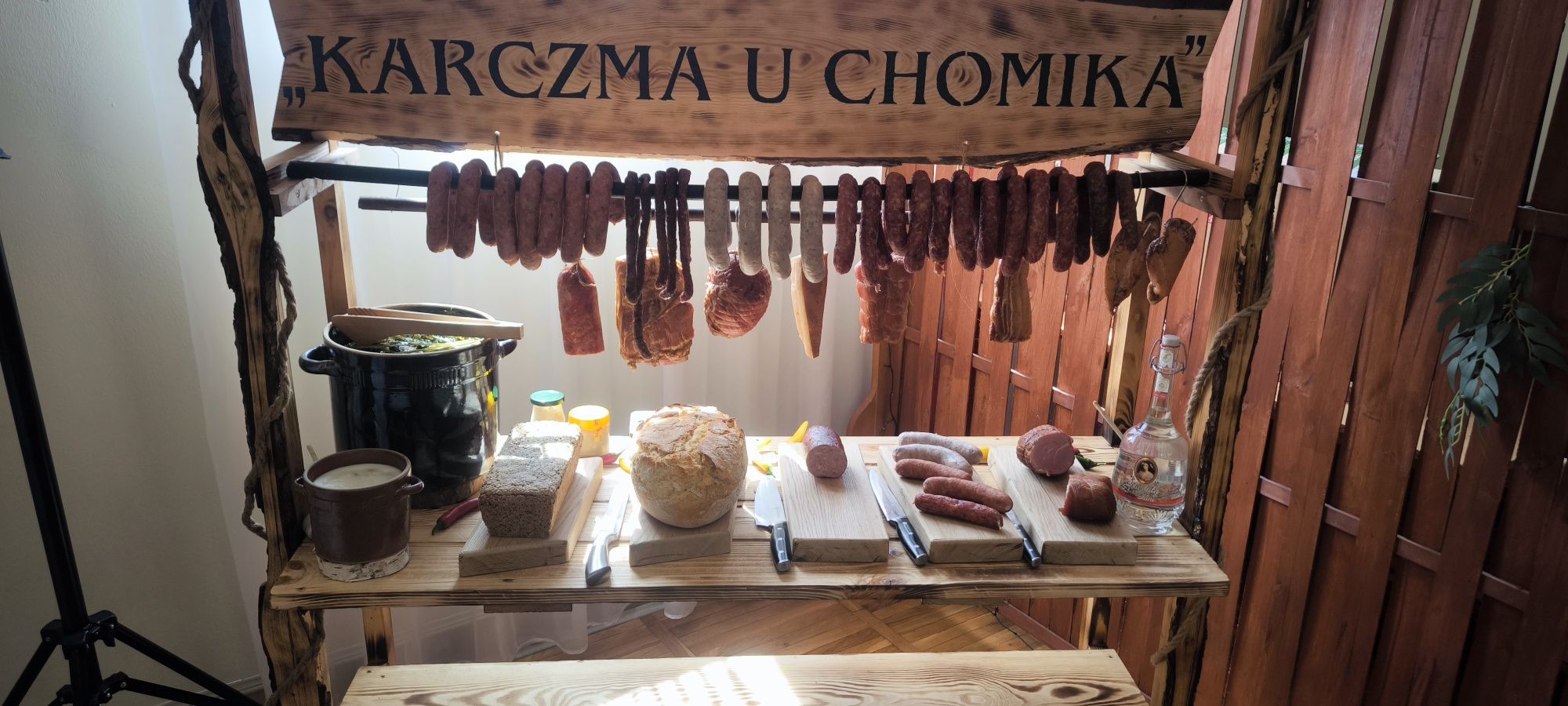 Stół wiejski na wesele lub imprezę