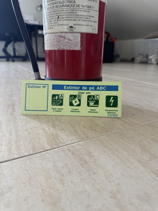 Extintor 6kg- pó quimico ABC