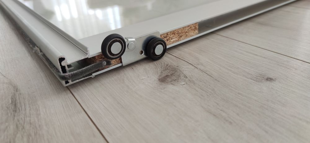 2 szt. Drzwi Drzwiczki szklane, kółka ,przesuwne ,aluminiowe , szkło