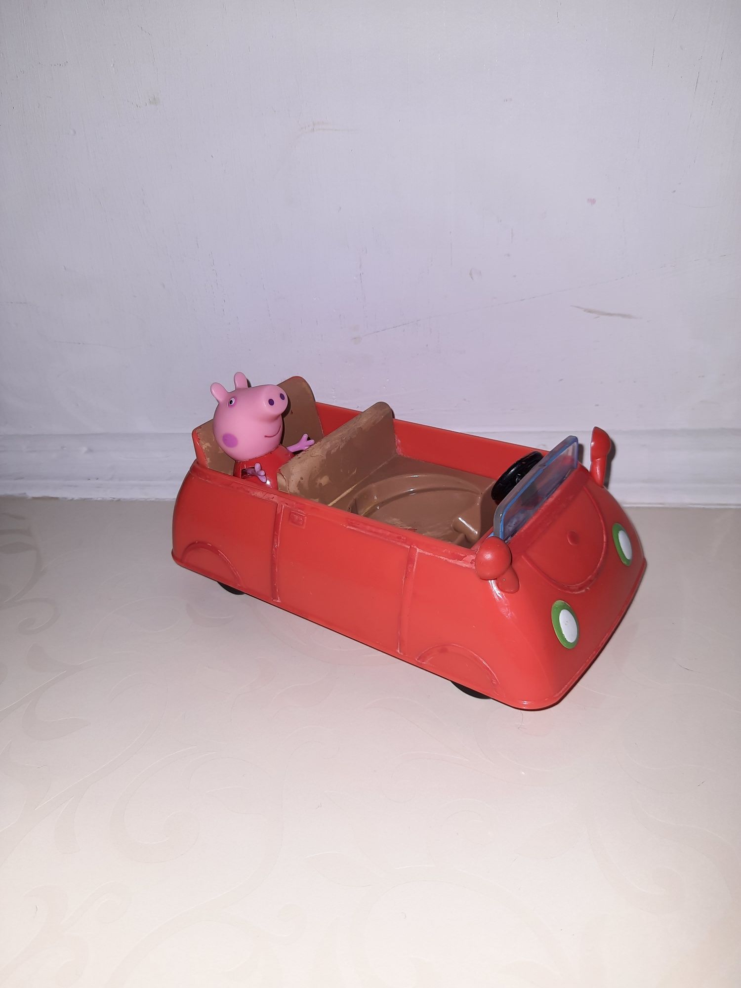 Игровой наборPeppa Pig Свинка пеппа  машинка