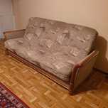 Stylowy komplet wypoczynkowy , Wersalka plus dwa fotele . Sprężyny