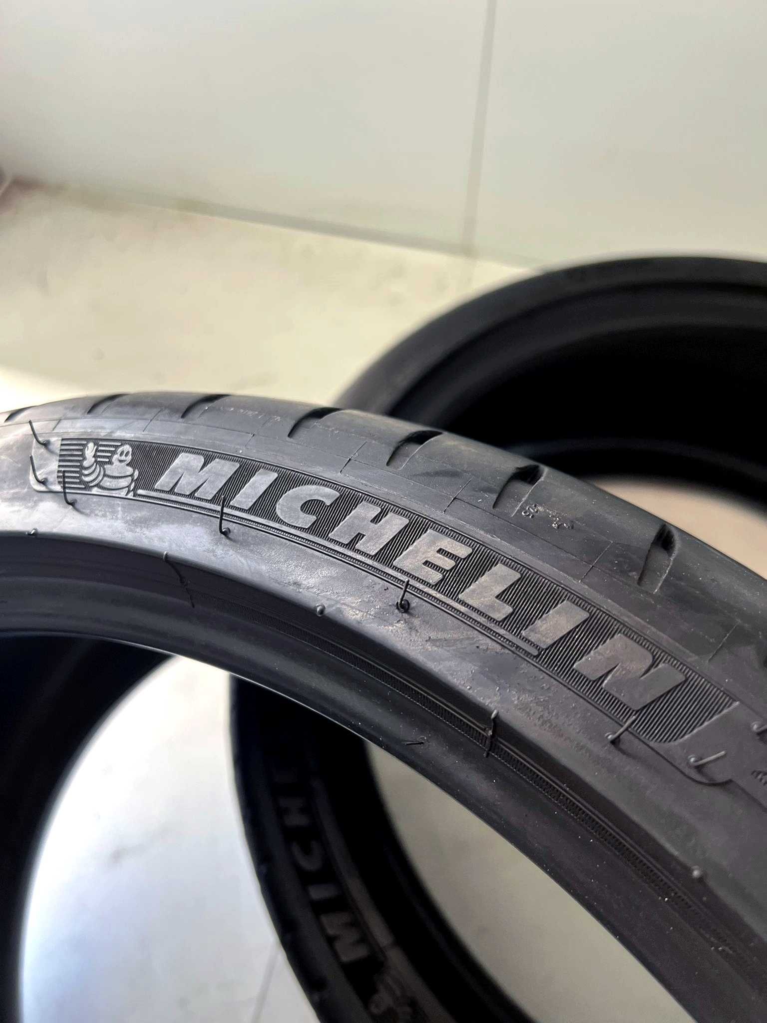 Pneus Michelin Pilot Sport 4S - 235/35/19 - Excelentes