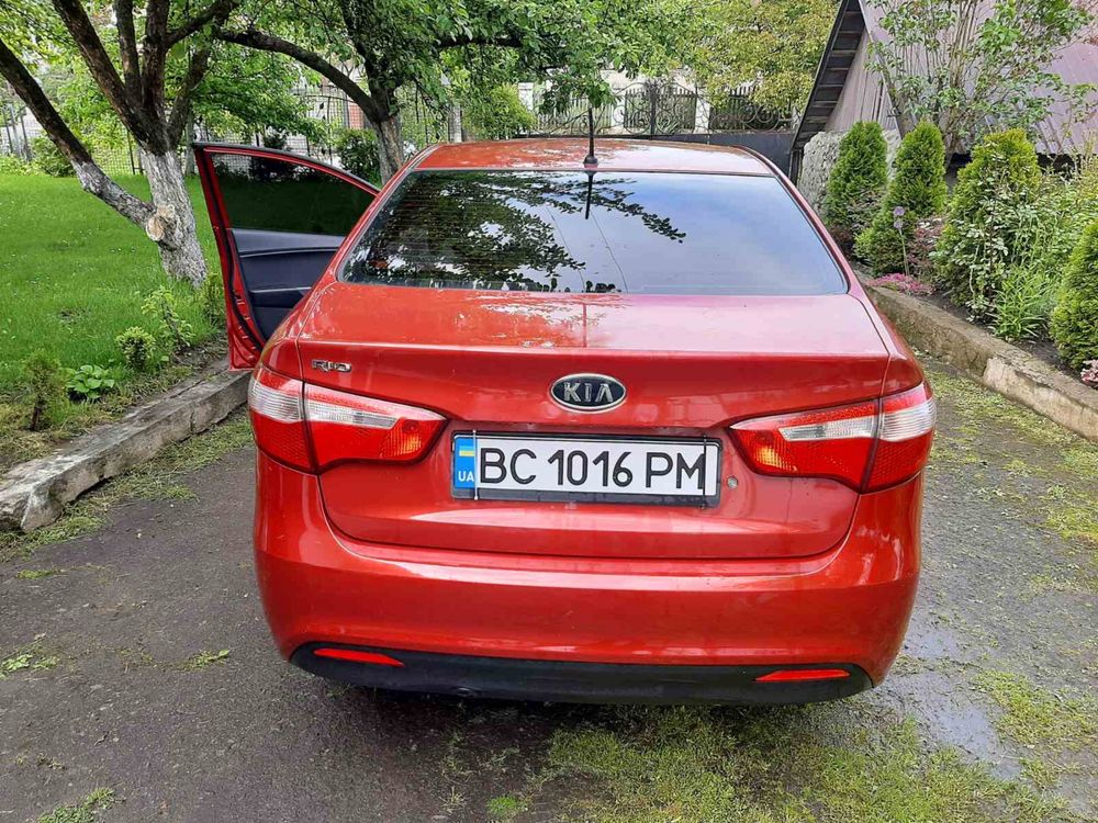 Kia Rio 2012p 1,4 Gaz Бензин Вся в рідній Фарбі.