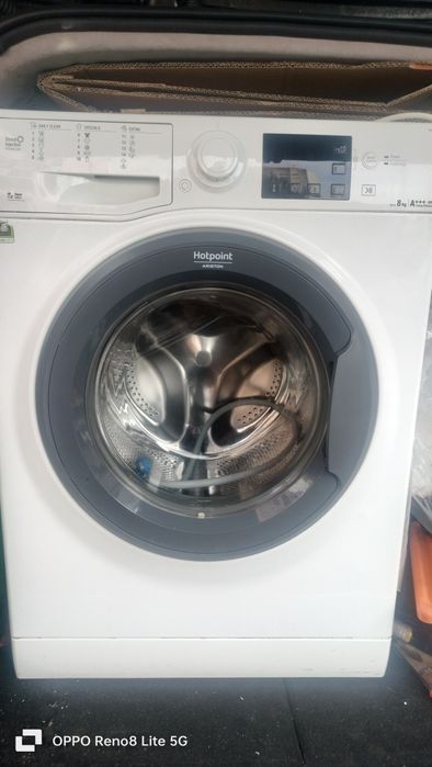 Máquina de lavar roupa Ariston Hotpoint 8kg A+++ 1400rpm