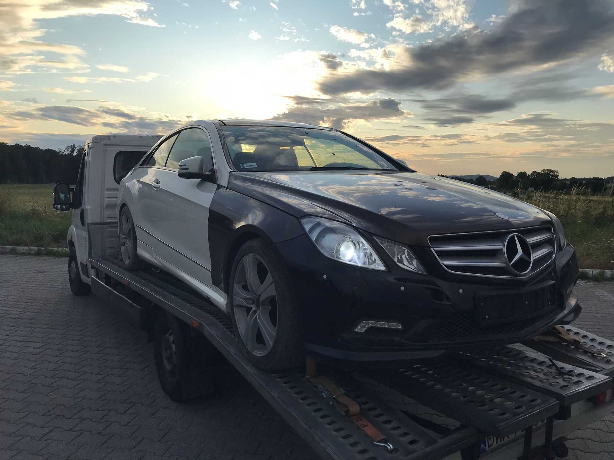 Mercedes E250 CGI W207 1.8 turbo coupe AMG panorama automat 2010