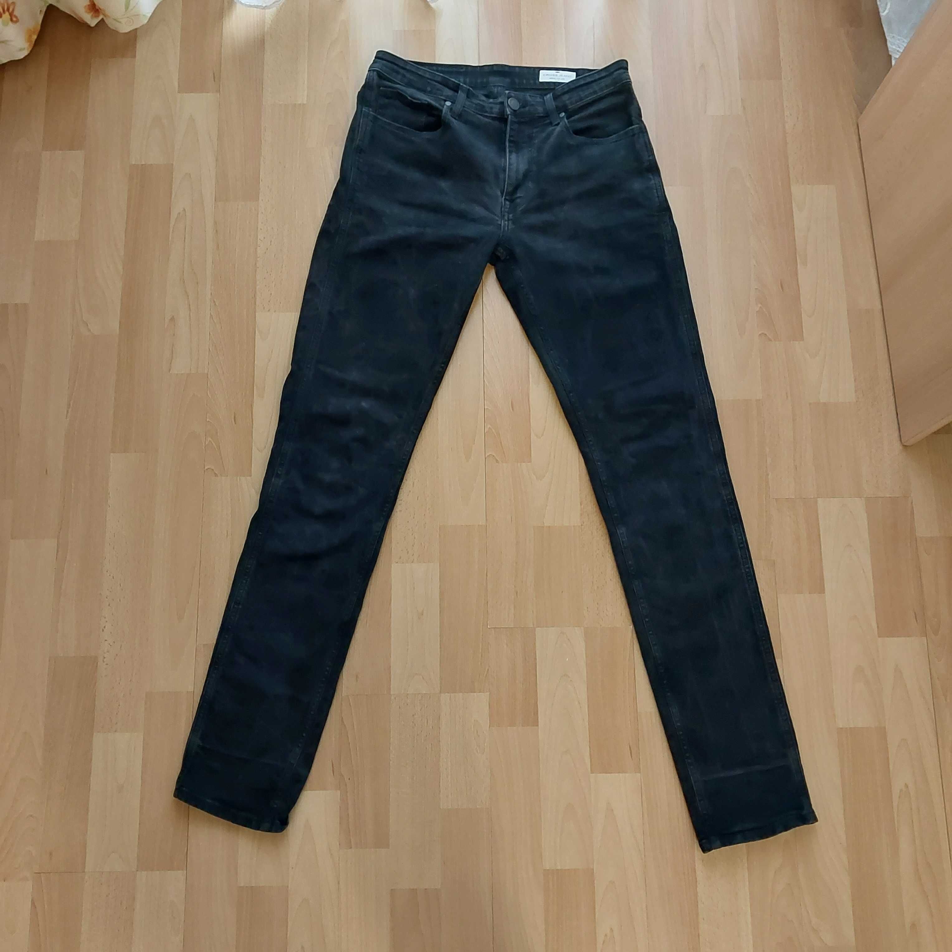 Damskie spodnie cross jeans