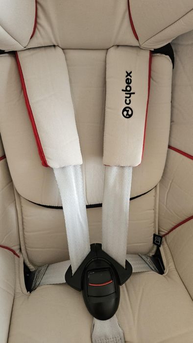 Fotelik Cybex Z-isize Ferrari