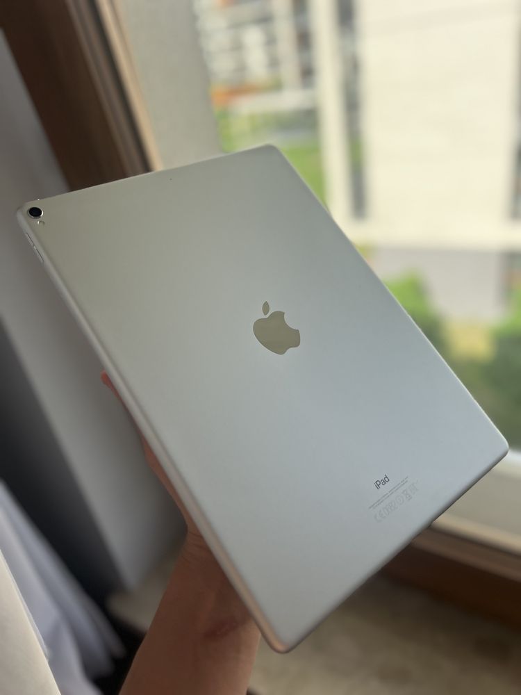 iPad 12.9 Pro 2 gen A1670 64gb WiFi