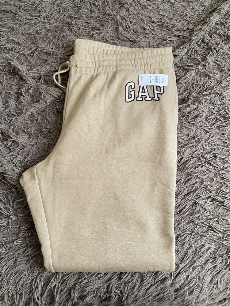 Костюм жіночий  Gap оригінал