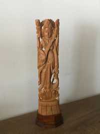 hinduska  figurka Saraswati z drewna egzotycznego 29 cm. wysokości
