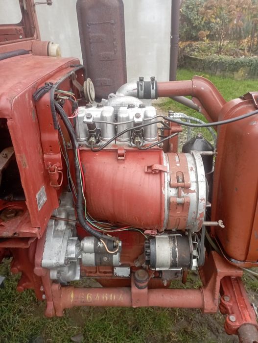 Продам трактор т25