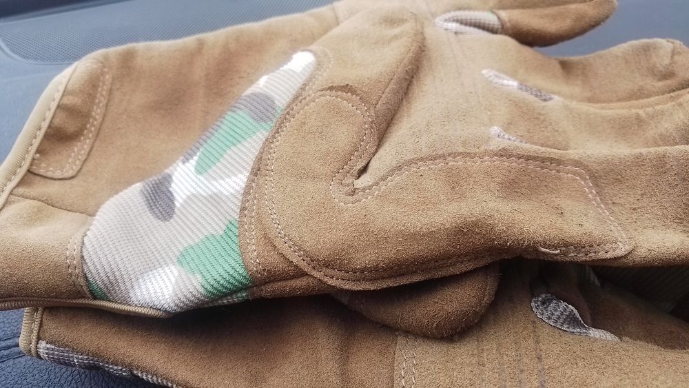 Продам рукавички тактичні.