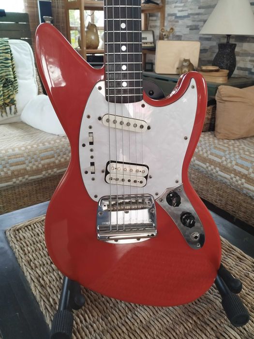 FENDER Jag-Stang Kurt Cobain Electric Guitar / Guitarra