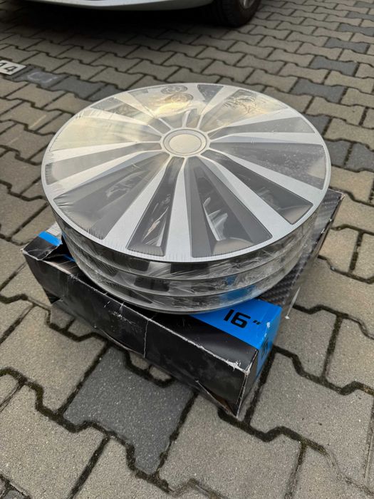 Nowe Kołpaki J-TEC 16"