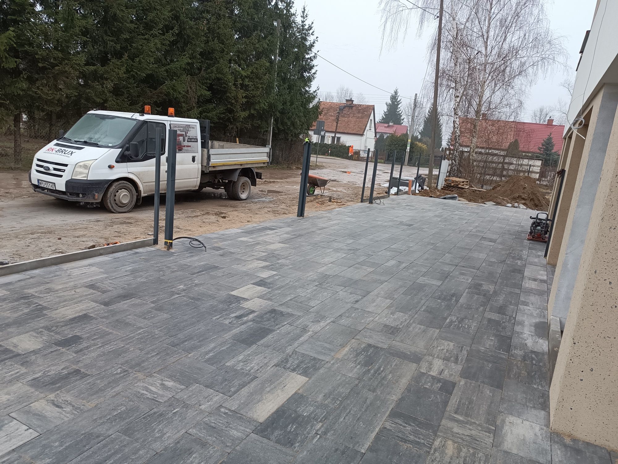 Układanie kostki brukowej Brukarstwo Odwodnienia