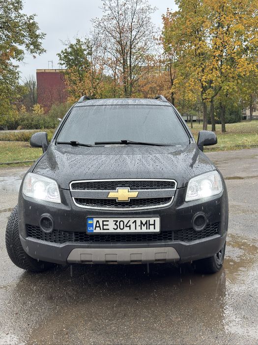 Chevrolet Captiva black c100