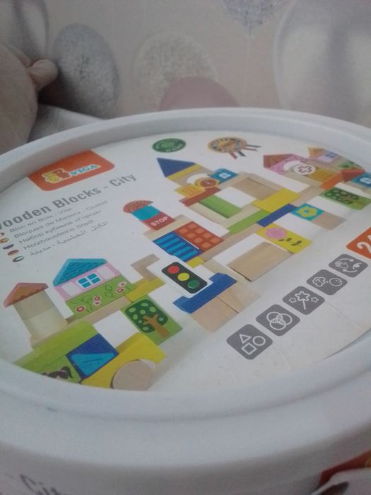 Дитячій дерев'яний конструктор