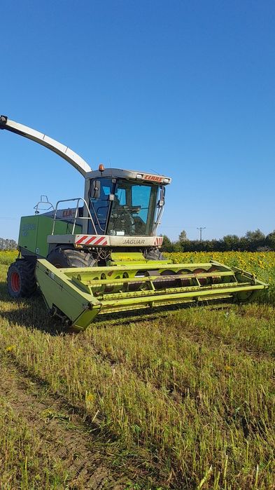 Usługa ładowarka teleskopowa usługi rolnicze