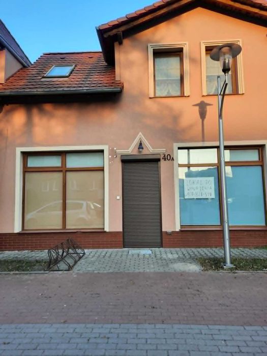 Lokal handlowo/biurowo/usługowy na wynajem w Zbąszynku