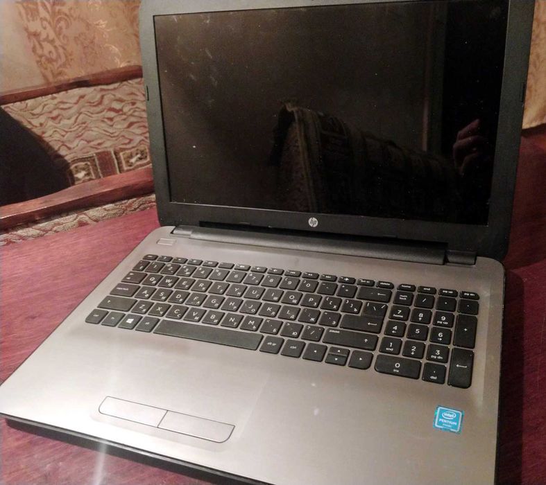 Ноутбук не рабочий HР 15.6", Intel N3710, 4 GB DDR3, 500 GB HDD